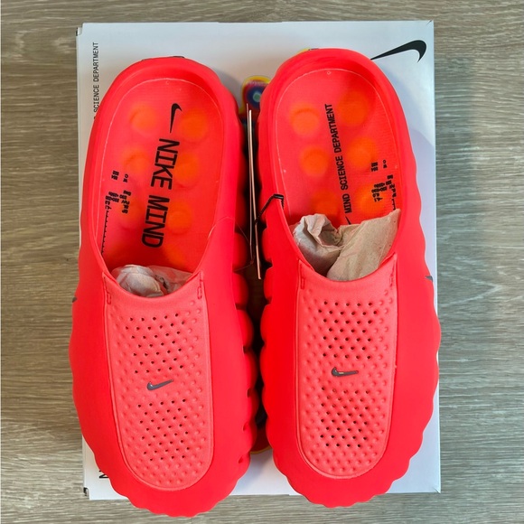 Nike Mind 001 Slide Solar Red - Picture 2 of 6
